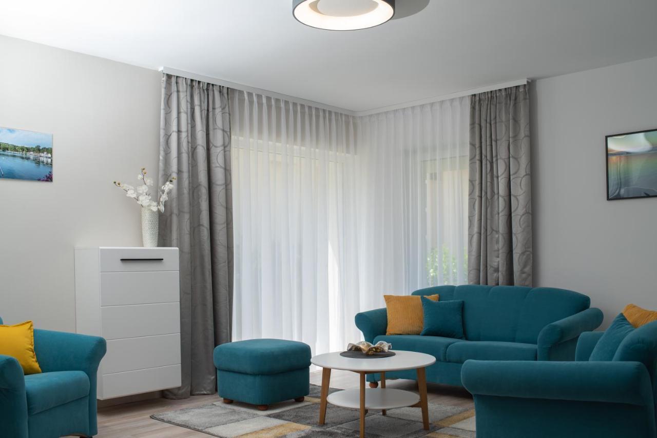 Twins Apartman เฮวิซ ภายนอก รูปภาพ